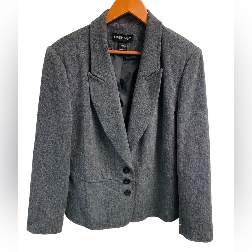 Lane Bryant ladies women’s‎ blazer size 16.